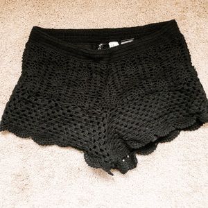 Crochet shorts black